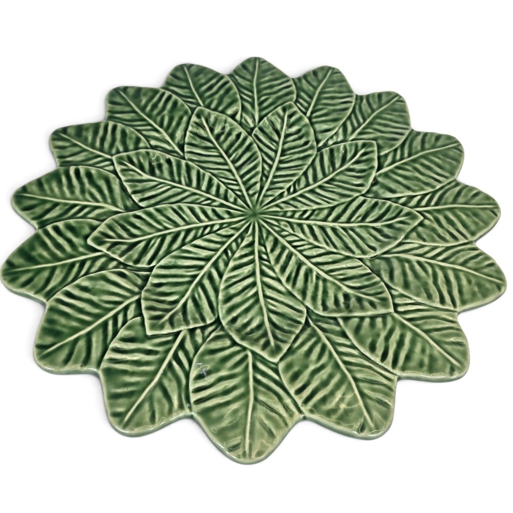 Bordallo Pinheiro Lemon Leaf 13" Charger Plate Chop Platter Portugal Majolica - Picture 3 of 8